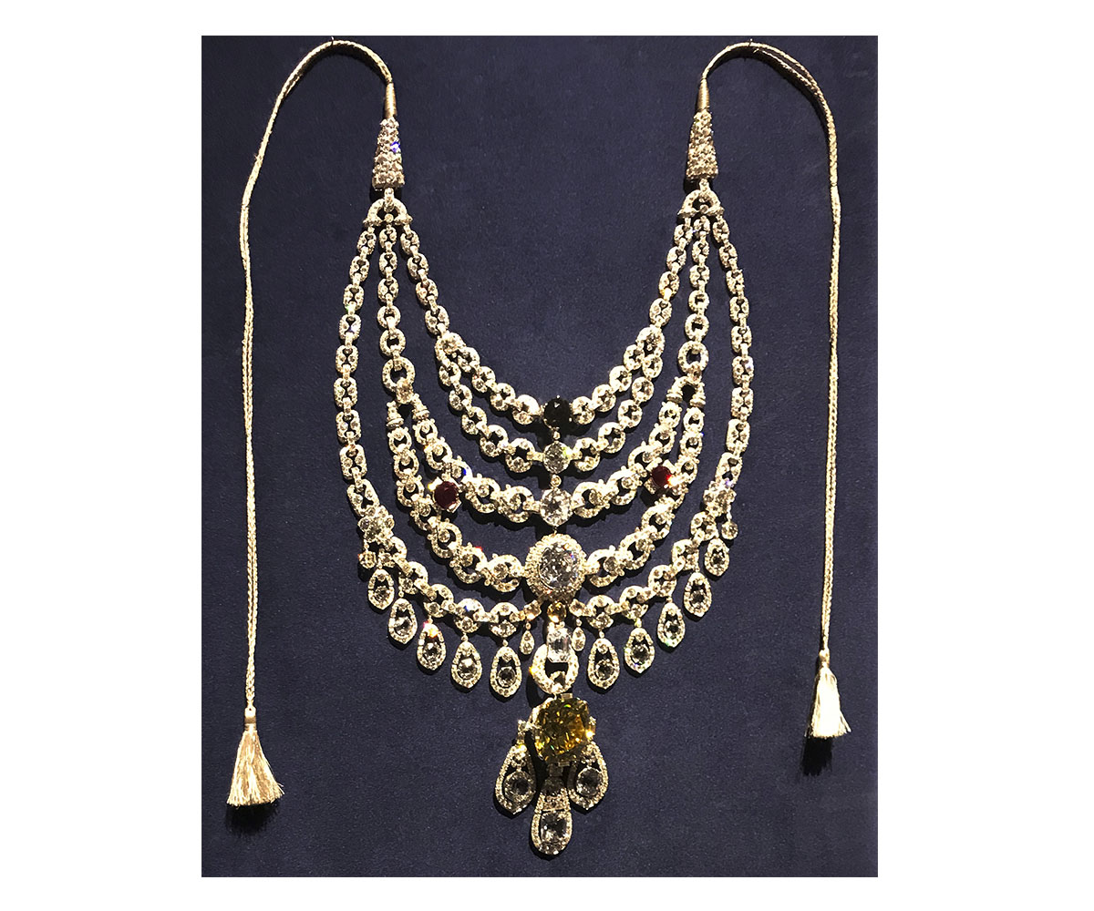 24Karat We Buy Gold - The Patiala Necklace would have cost around 30  million dols. #patialanecklace #royaljewelry #indianjewelry #heritagejewels  #vintagejewelry #diamondsandemeralds More Info: 🌍https://rb.gy/90czj |  Facebook