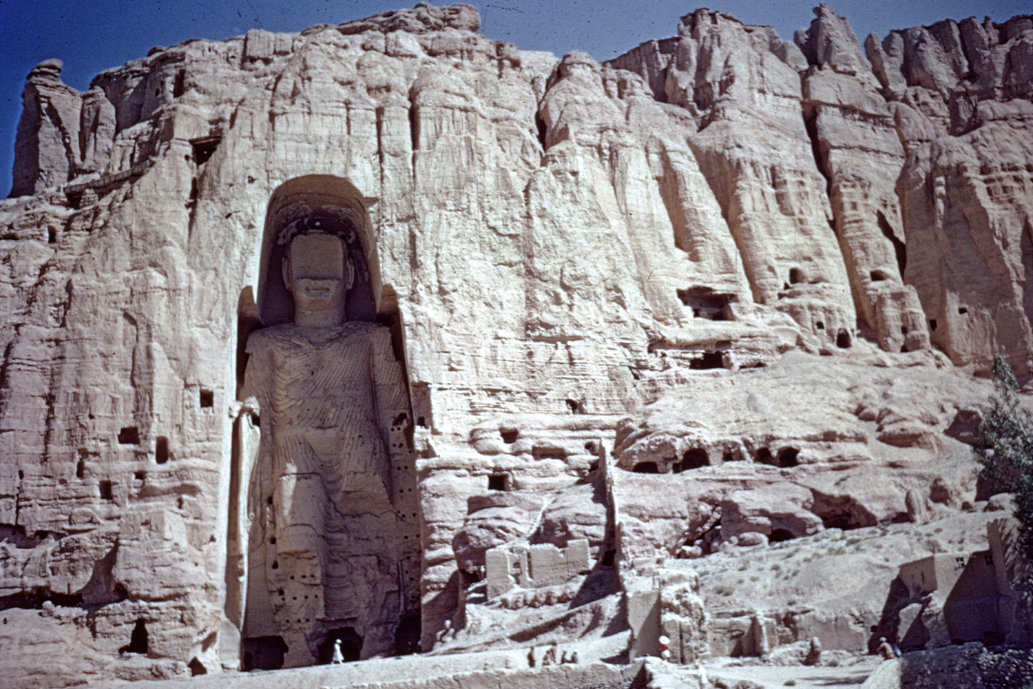 Archival photograph by Francoise Foliot showing the western Bamiyan Buddha