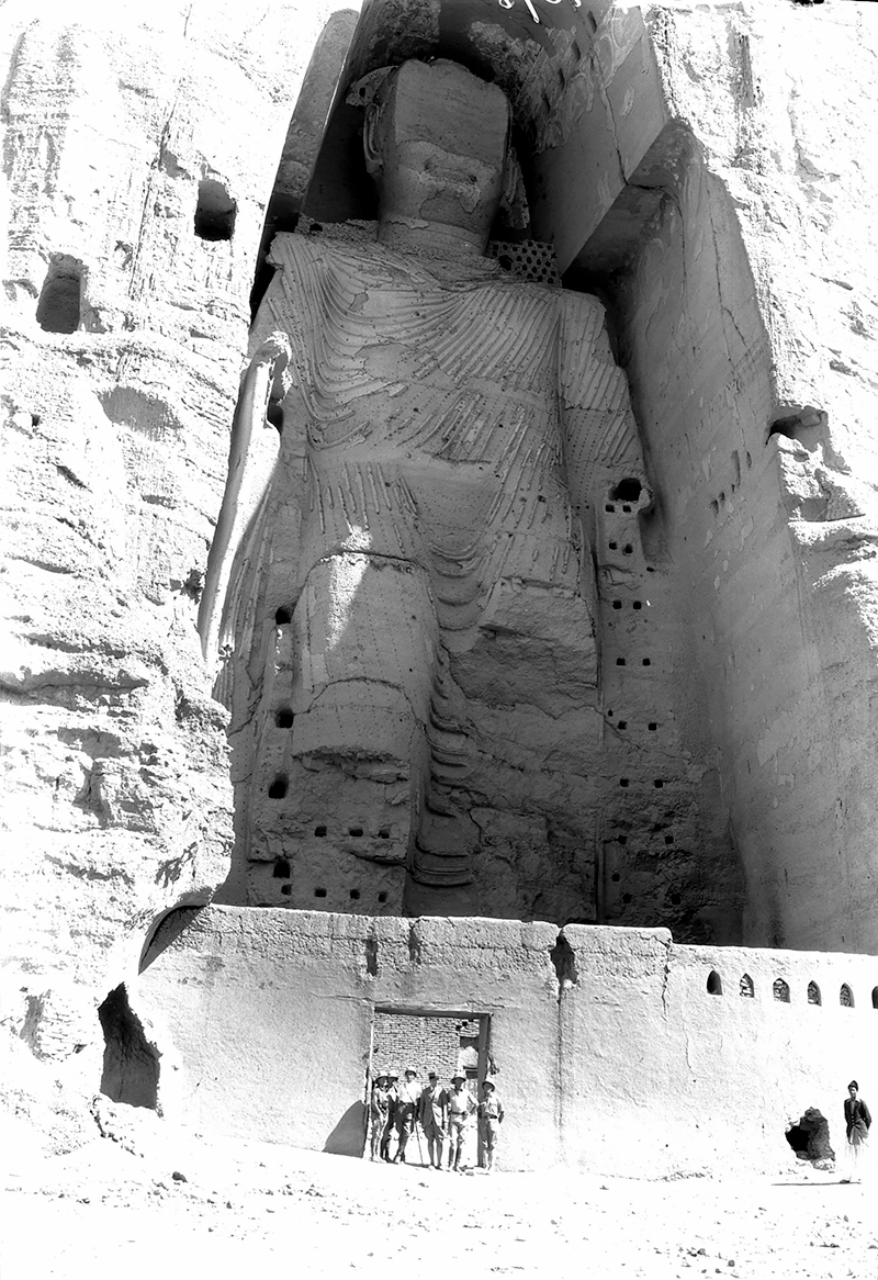 Early 20th-century archival photograph of the western Bamiyan Buddha by M Hackin, A Godard and Y Godard